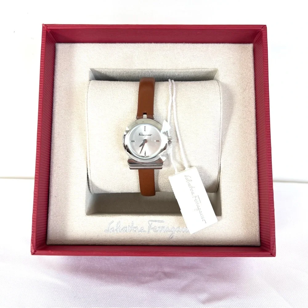 SALVATORE FERRAGAMO Women's Swiss Gancini Brown Leather Strap Wrist Watch NWT